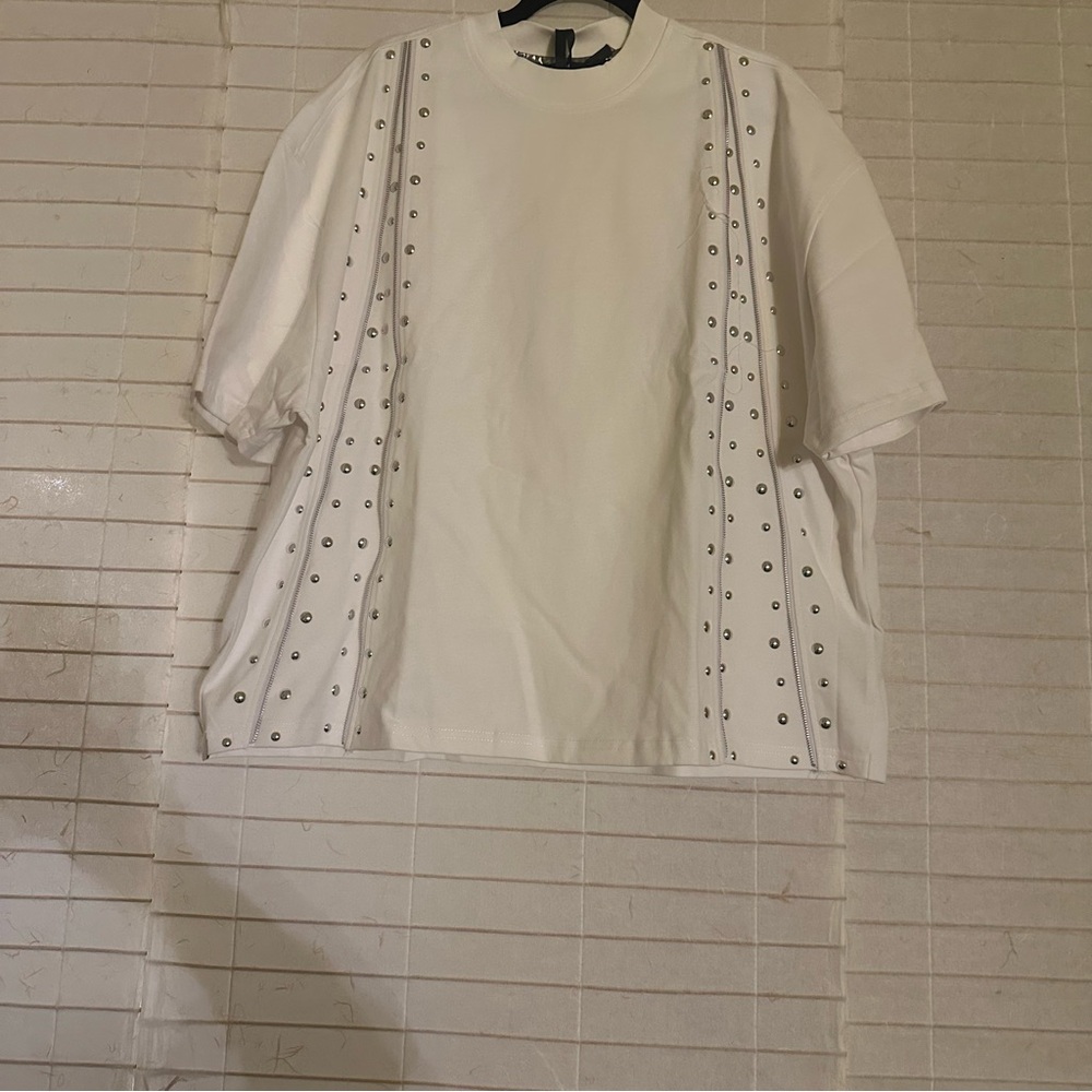 HUDSON White Zipper Studded Oversized Tee 
White Studded Men's Shirt Size M